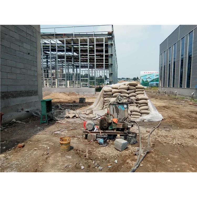 梁子湖地基下沉注浆加固施工
